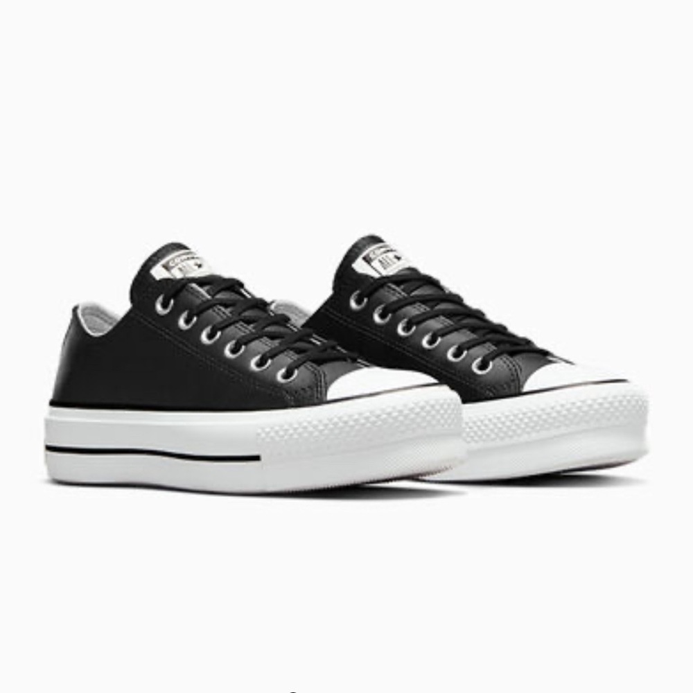 Chuck Taylor All Star Lift Platform Leather Womens 6